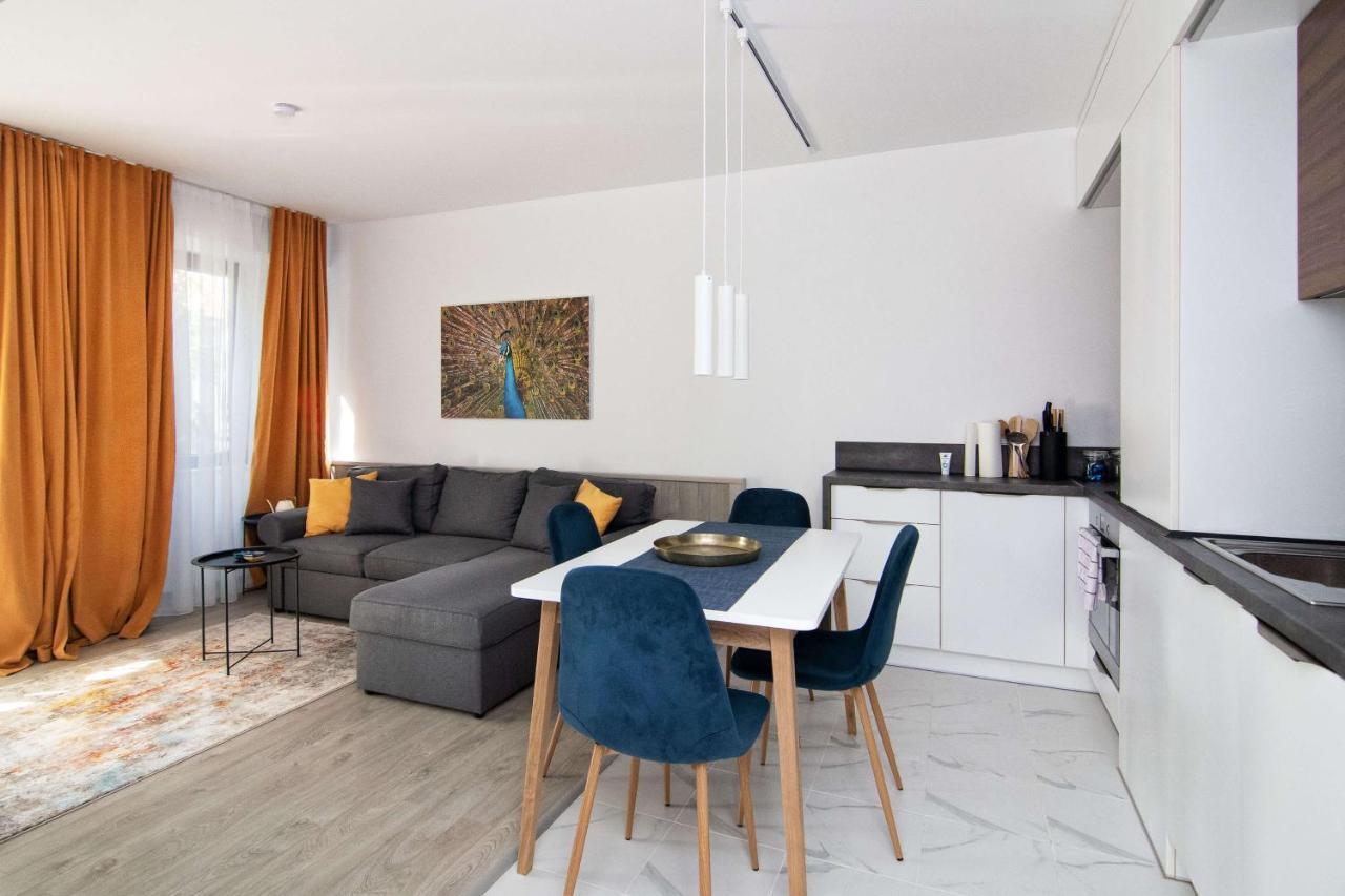 فارنا Luxury City Center Two Bedroom Apartment Close To Beach المظهر الخارجي الصورة